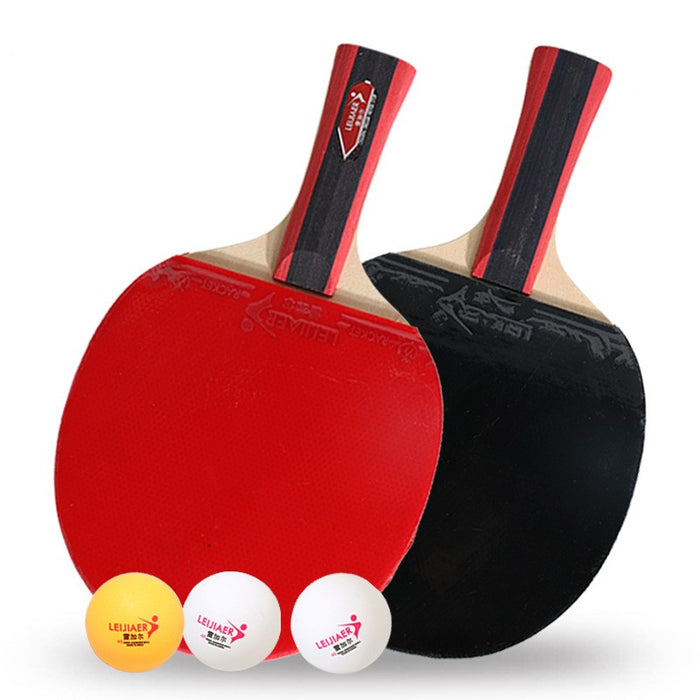 Raquete de tênis de mesa com duas raquetes e três bolas