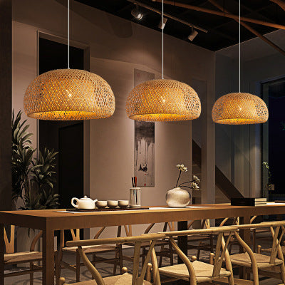 Lampadario pastorale creativo giapponese semplice intrecciato di bambù