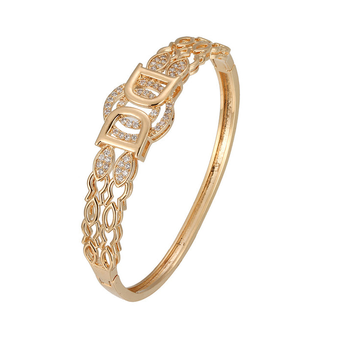Exquisite Ladies High-End Bracelet Ring