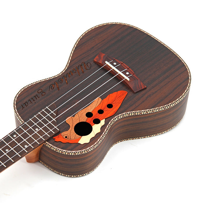 ukelele guitarra pequeña