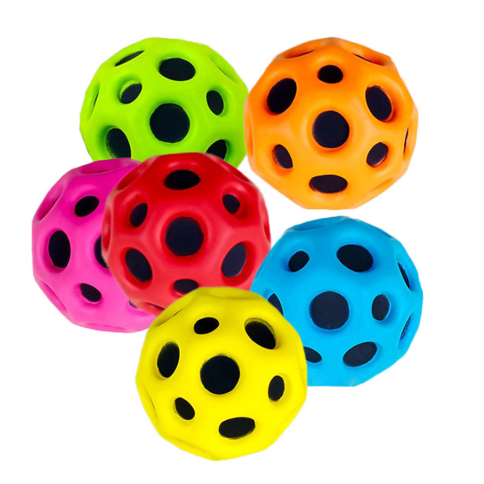Bola con orificio para niños, pelota hinchable suave, anticaída, forma de luna, pelota hinchable porosa, juguete para interior y exterior, diseño ergonómico
