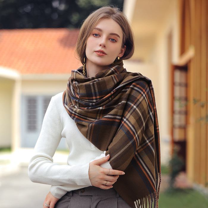 Neuer eleganter Winterschal für Frauen