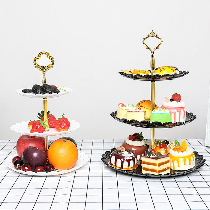 Vassoio da dessert con vassoio per torta a tre livelli in stile europeo