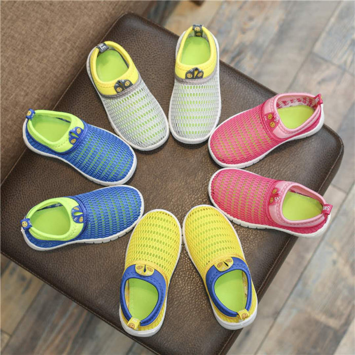 Zapatillas de tenis para niños.