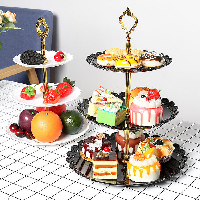 Vassoio da dessert con vassoio per torta a tre livelli in stile europeo