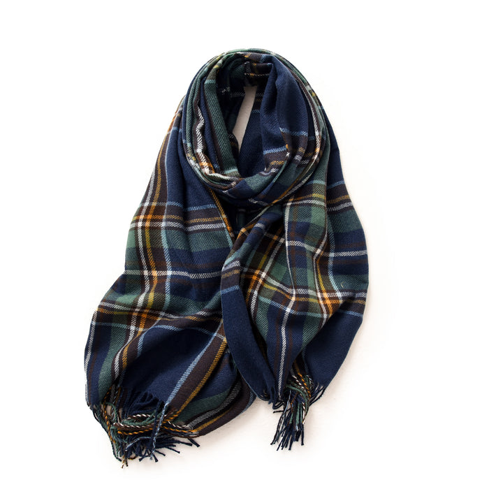 Neuer eleganter Winterschal für Frauen