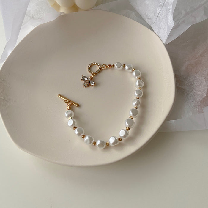 Classic Exquisite Fashion Natural Stone Pearls Bracelet with Pendant Cuff Bracelet for Woman