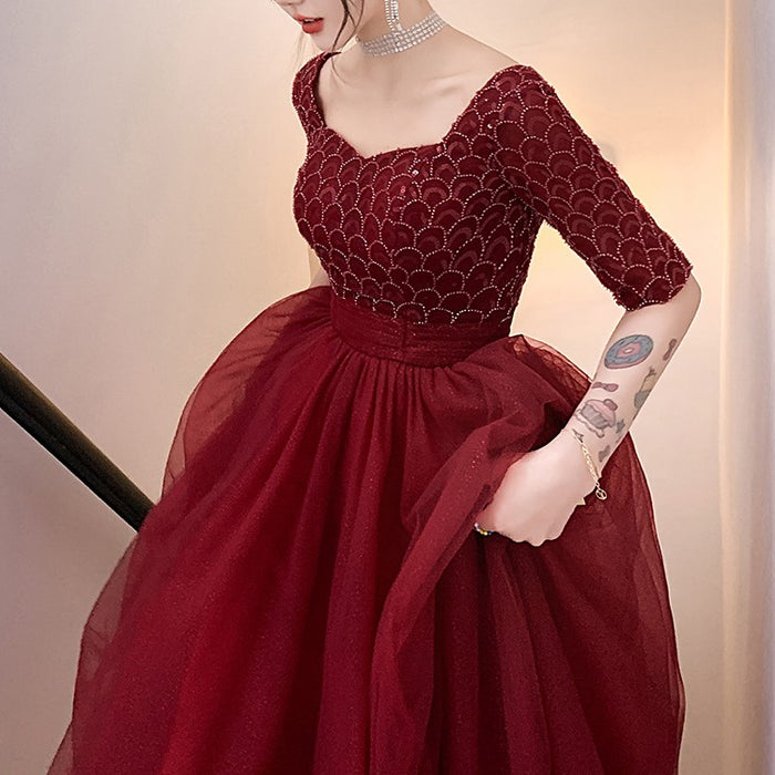 Vestido de noche de puerta trasera de compromiso rojo vino manga larga femenina