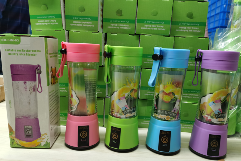 Tragbarer Mixer mit wiederaufladbarem USB-Mini-Küchen-Fruchtsaftmixer
