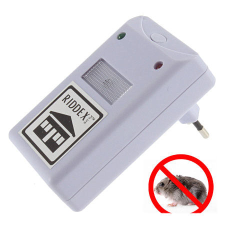 Electronic mouse defense