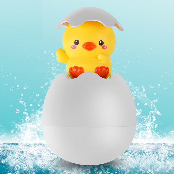 Badedusche und Baby-Plastikspielzeug