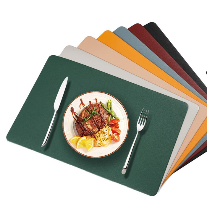 4 x Platzdeckchen aus Kunstleder, hitzebeständig, leicht zu reinigen