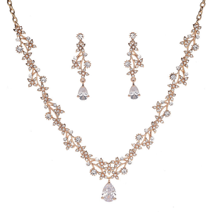 Halskette und Ohrstecker Modeschmuck Set für Frauen